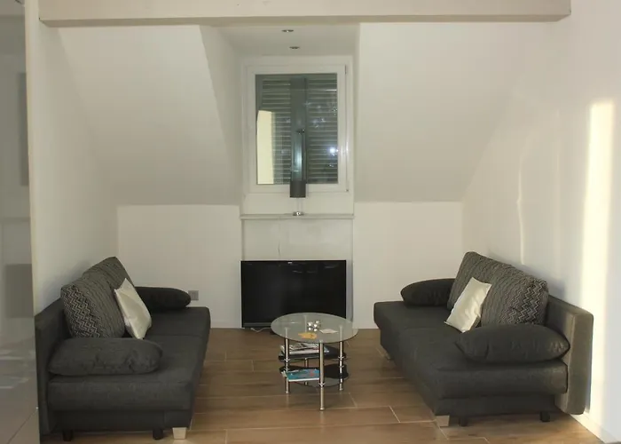 New Design Daire Montrö